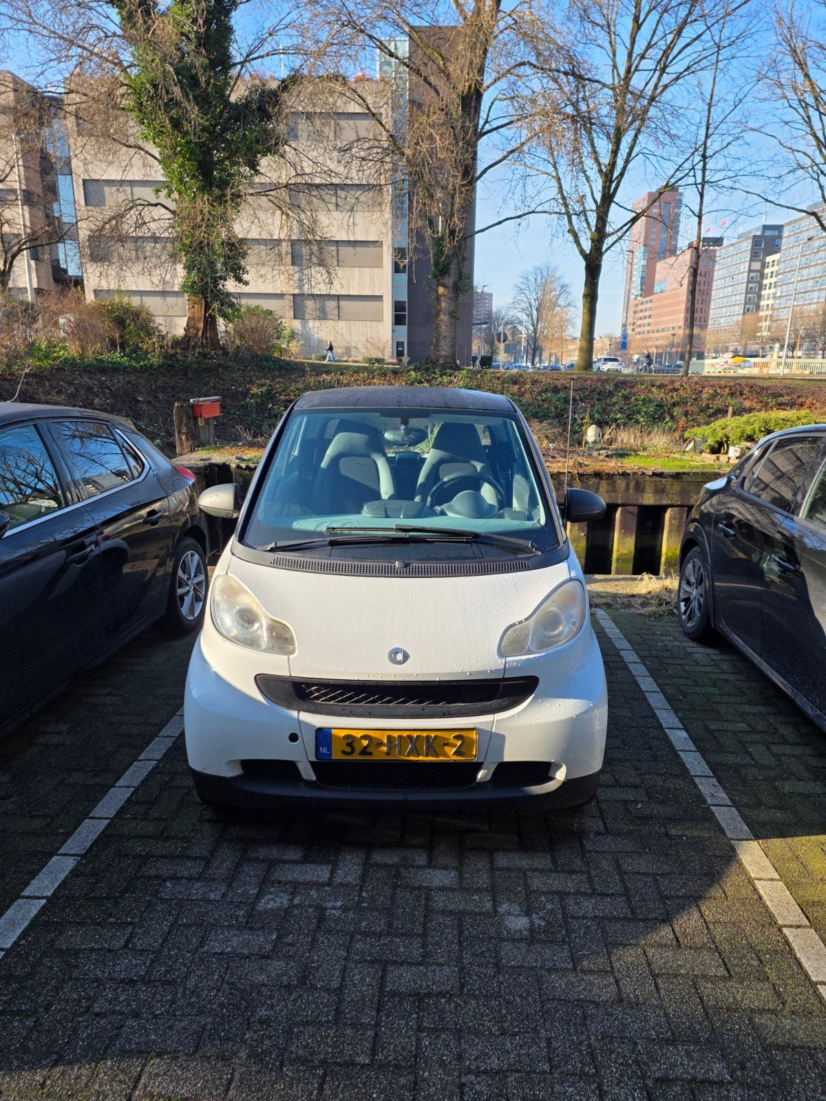Smart ForTwo 1.0 45KW Coupe MHD AUT 2009, Auto's, Smart, Achterwielaandrijving, 18 €/maand, 61 pk, Wit