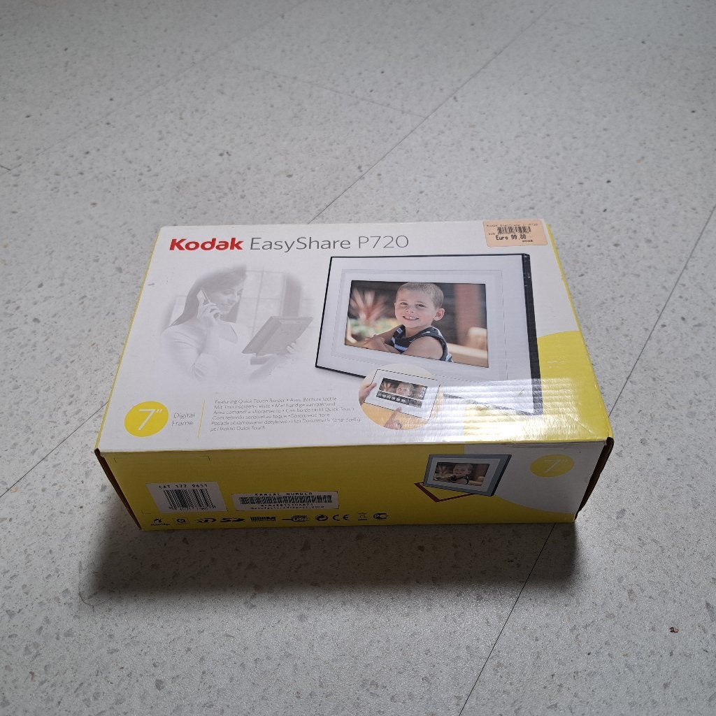 Kodak EasyShare P720 Digitale Fotolijst - 7 inch scherm, Kodak, Zo goed als nieuw, Kleiner dan 8 inch, Minder dan 1 GB