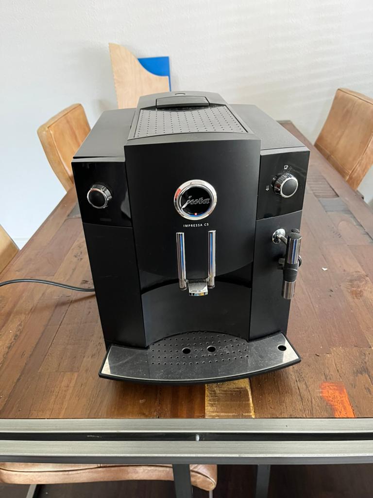 Jura volautomaat. Defect, Witgoed en Apparatuur, Koffiezetapparaten, Ophalen, Afneembaar waterreservoir, Koffiemachine, Koffiebonen