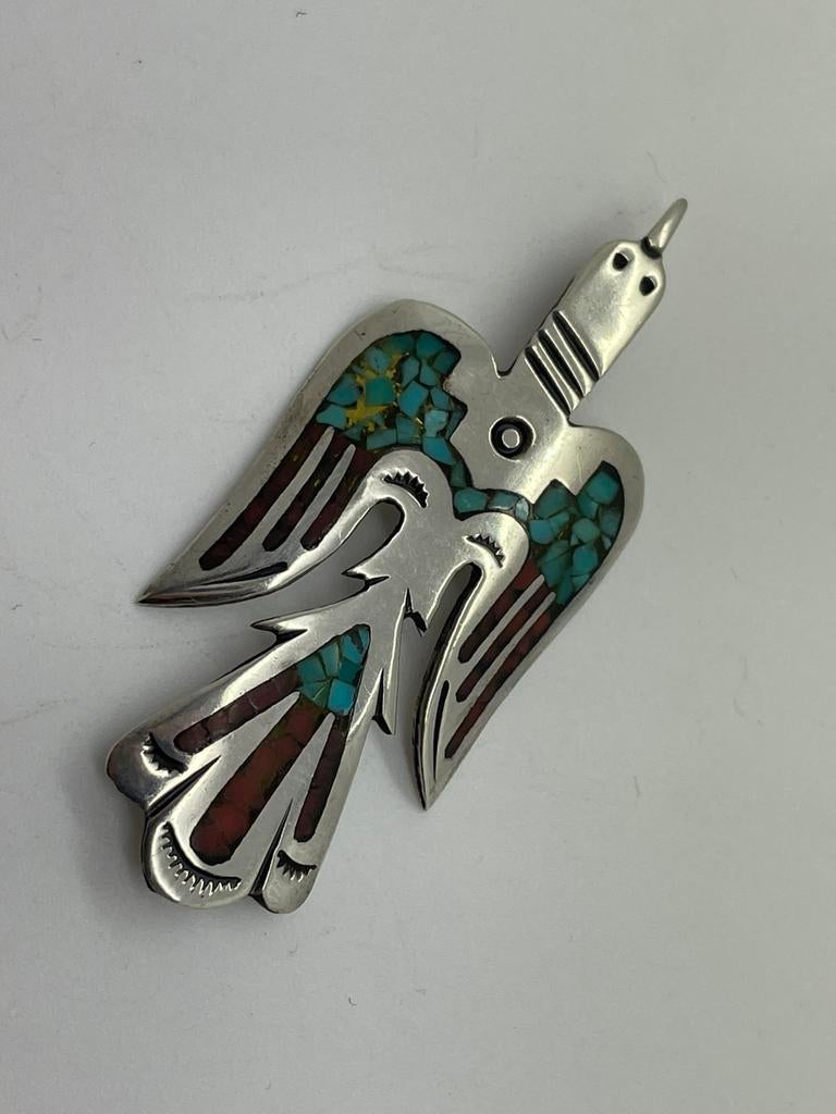 D780 Prachtige zilveren Navajo hanger Thunderbird, Overige voorstellingen, Ophalen of Verzenden, X, Met edelsteen