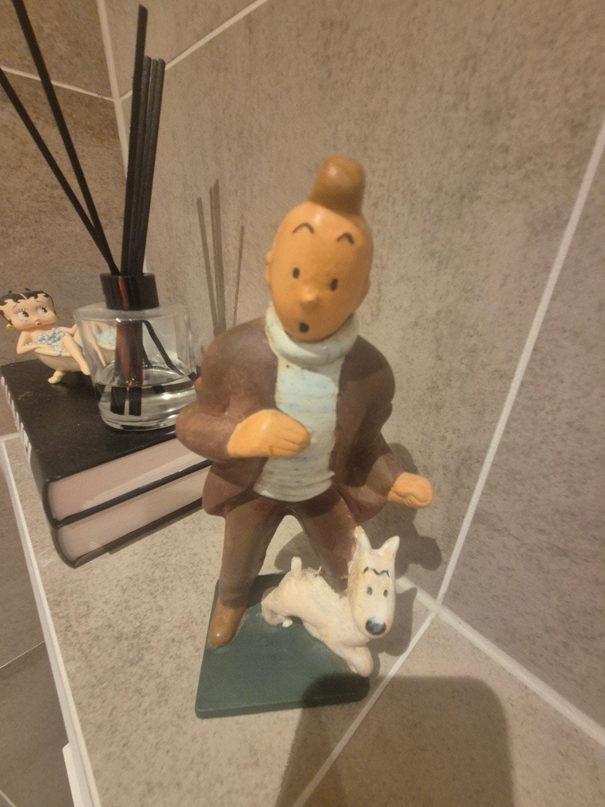 Kuifje beeld, Verzamelen, Beren en Cherished Teddies, Ophalen of Verzenden, Zo goed als nieuw, Beeldje, Cherished Teddies