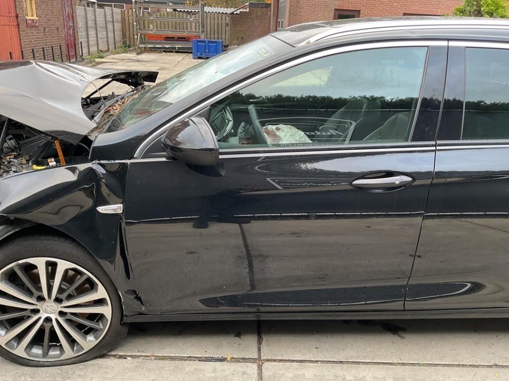Portier Links Voor Opel Insignia Sports Tourer 2019 39196929, Gebruikt, Bahnhofsplatz, Rüsselsheim am Main 65423, , Duitsland