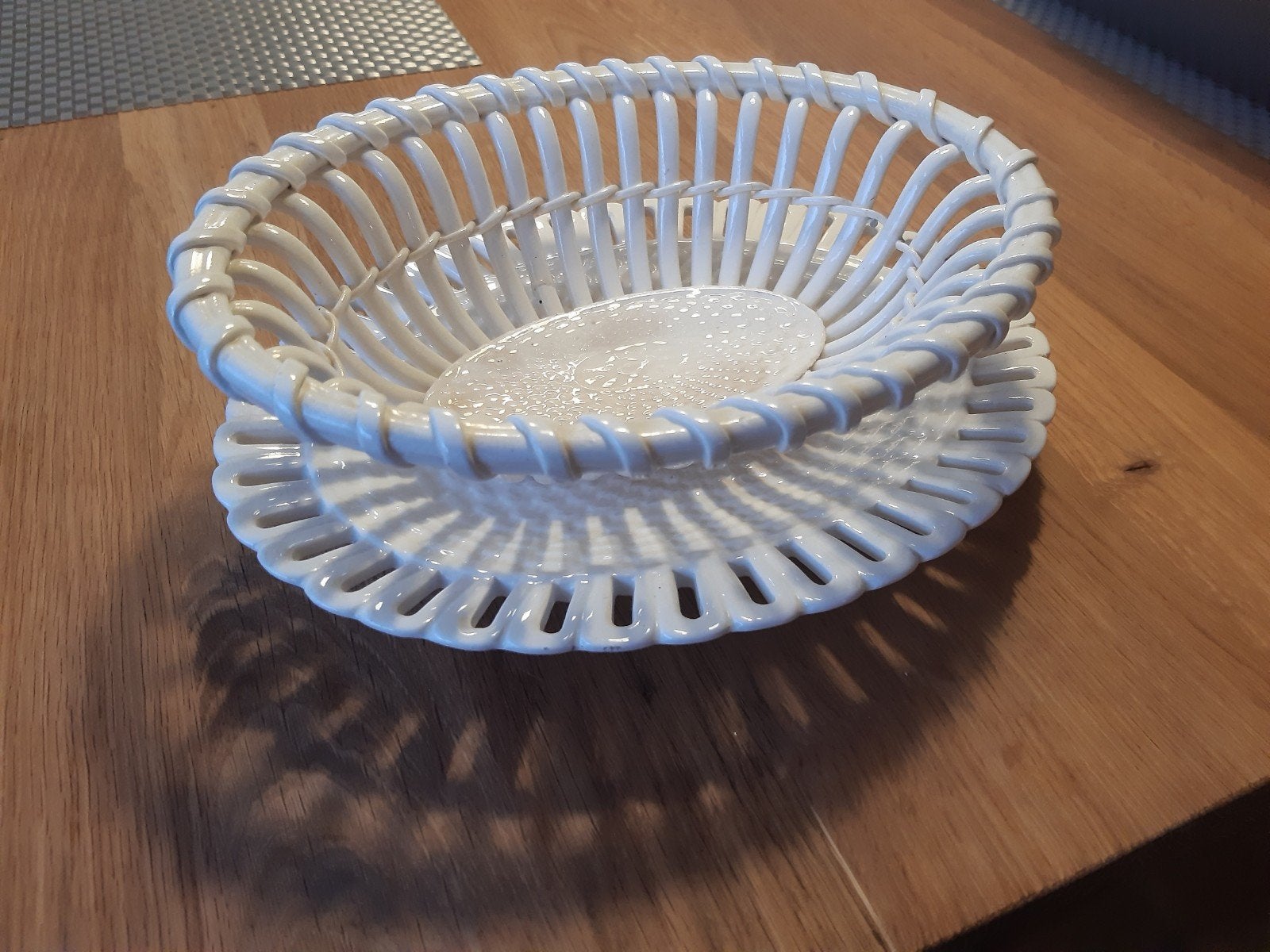 Antieke Wedgwood Creamware Gevlochten Korf met Onderschaal, Ophalen of Verzenden
