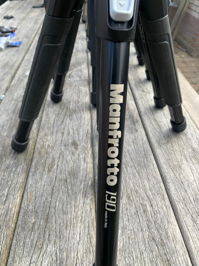 Manfrotto190 tafelstatief met 468MGQ6 statiefkop plate tas, Ophalen of Verzenden, Overige typen