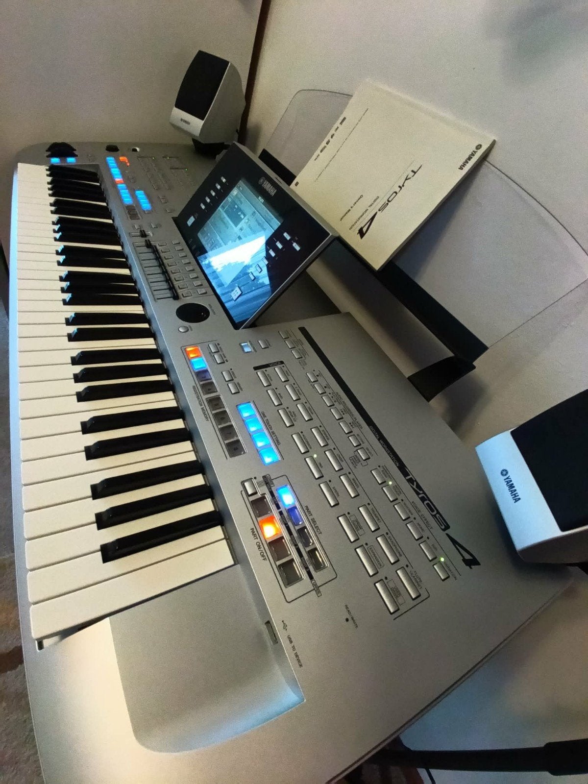 Yamaha Tyros 4 in perfecte staat met originele geluidsset, Muziek en Instrumenten, 61 toetsen, Yamaha, Ophalen of Verzenden, Zo goed als nieuw