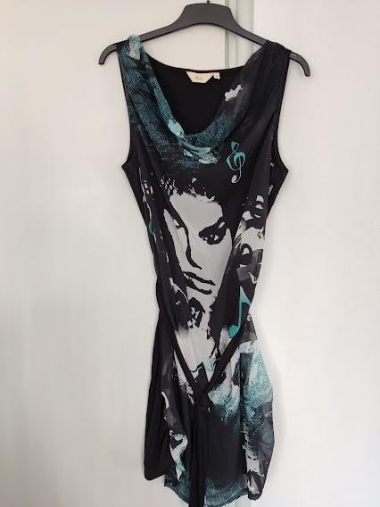 Miss Etam dames jurk met gezicht , waterval hals en ceintuur, Maat 38/40 (M), Zwart, Ophalen of Verzenden, Zo goed als nieuw