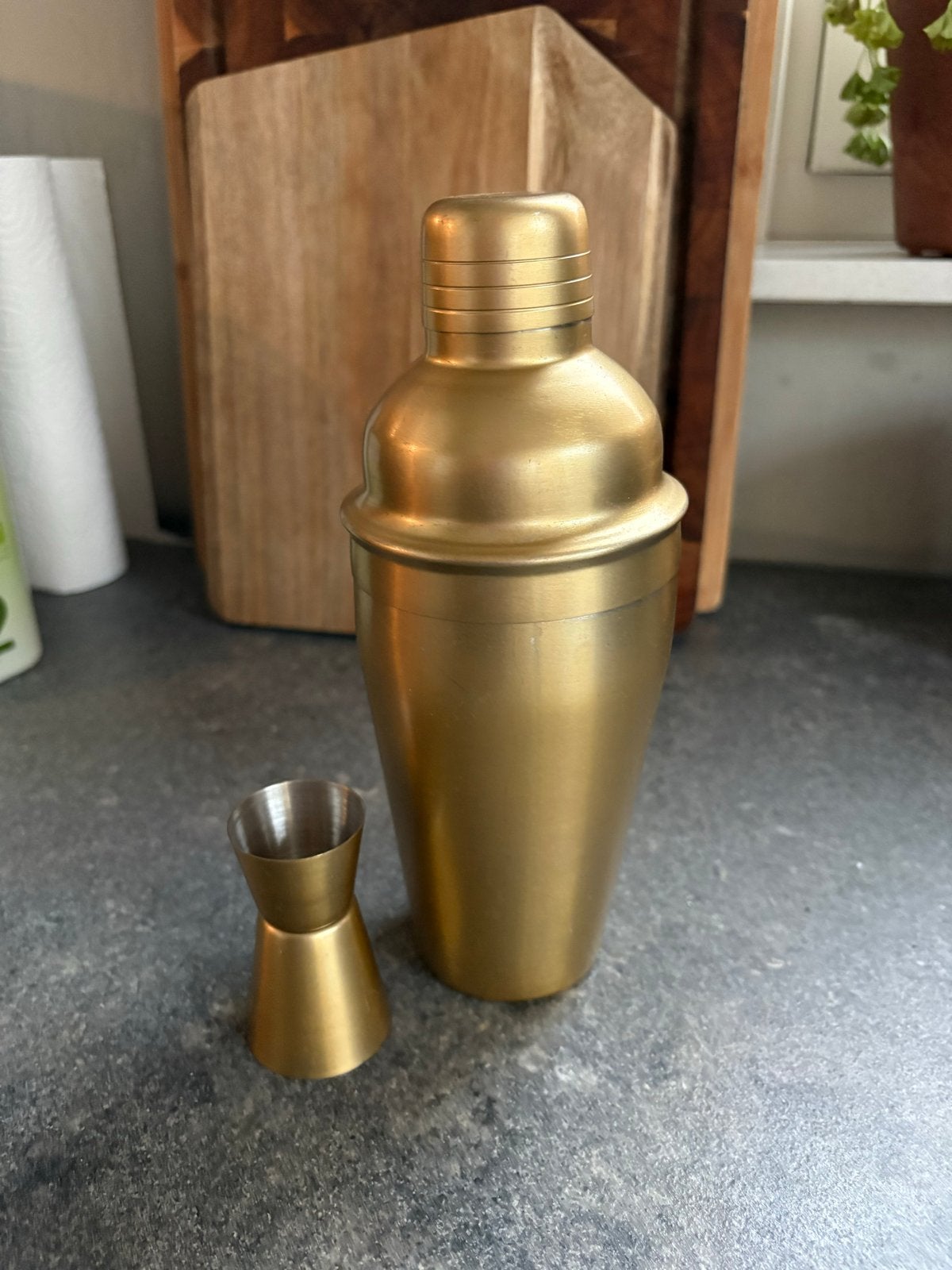 Goudkleurige cocktailshaker set, Overige typen, Goud, Ophalen of Verzenden, Zo goed als nieuw