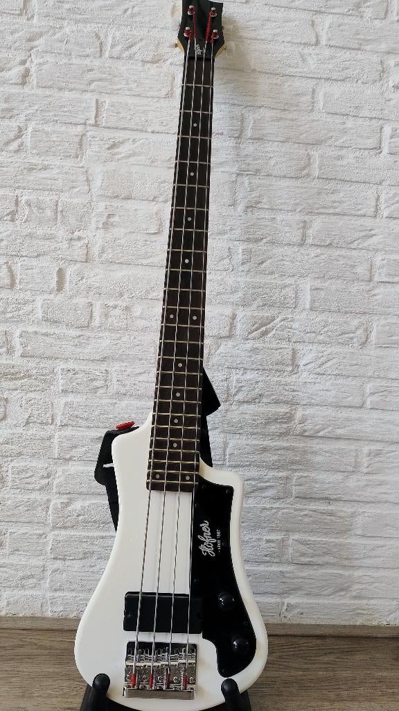 Höfner Basgitaar Short Scale + Hoes | €185 vast, Ophalen, Gebruikt, Elektrisch