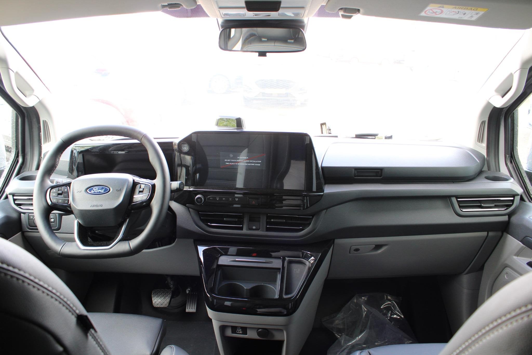 Ford Transit Custom 320 2.5 PHEV L2H1 Grey Platinum DC | Dub, Auto's, 232 pk, 4 cilinders, Bedrijf, Nieuw