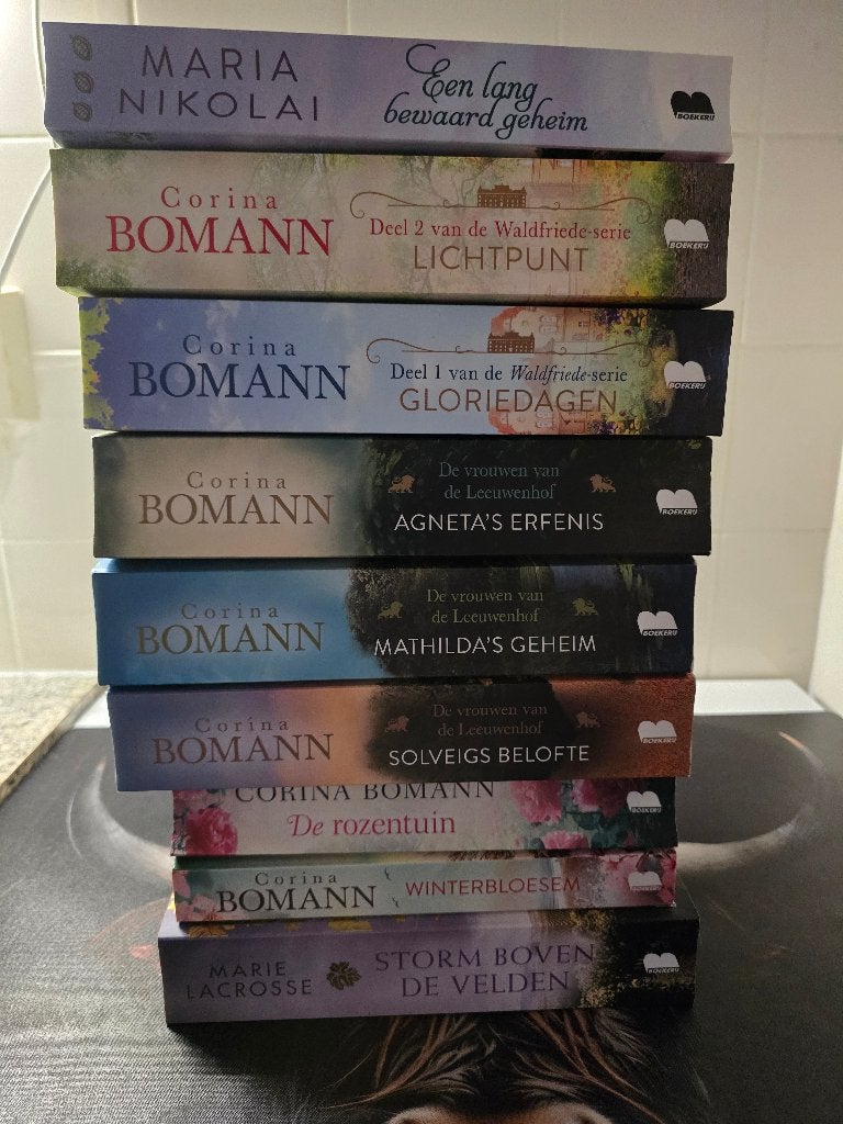 Boekenpakket: Corina Bomann, Maria Nikolai en Marie Lacrosse, Ophalen of Verzenden, Zo goed als nieuw, Corina Bomann, Maria Nikolai, Marie Lacrosse