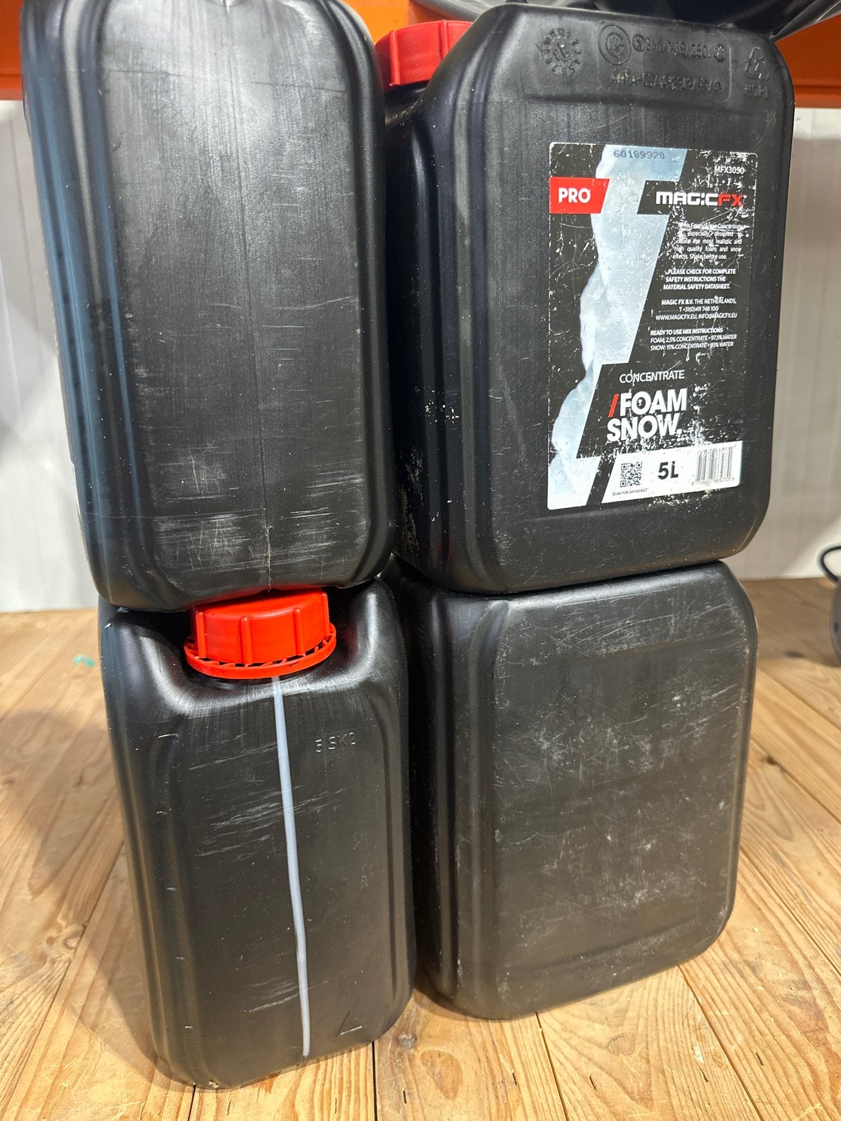 Lege 5L jerrycans - Ideaal voor opslag, benzine of diesel, Ophalen of Verzenden