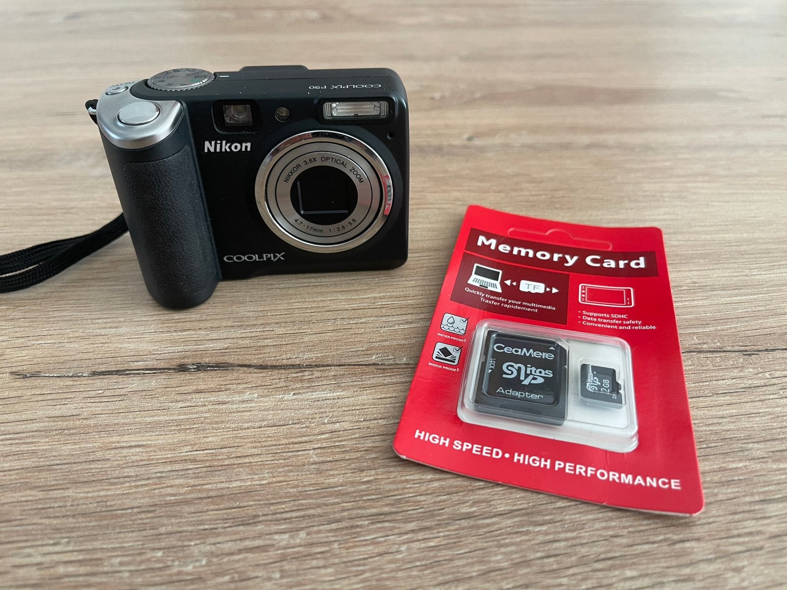 Nikon Coolpix P50 digital fotocamera, Ophalen of Verzenden, Zo goed als nieuw, Nikon, 8 keer of meer