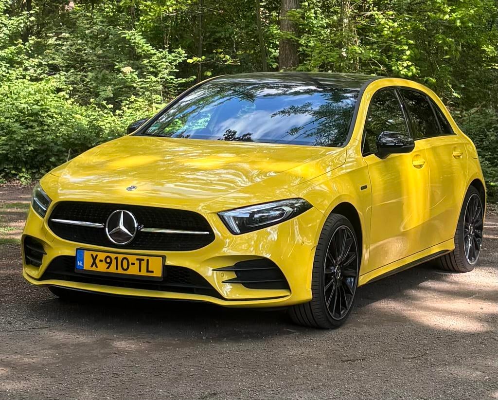 Mercedes-Benz A 250e, Edition, AMG, 218pk, 36.000Km, 8G-DCT, Zwart, 4 cilinders, Leder en Stof, 1600 kg