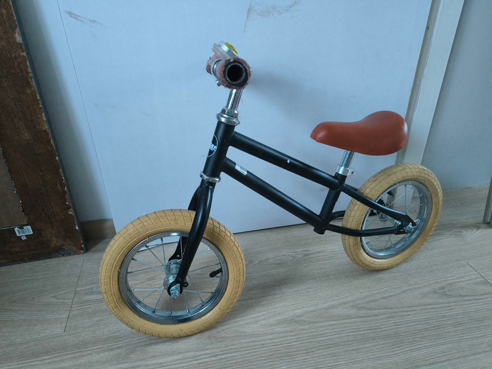 sjoef loopfietsje tm 31 beschikbaar, Kinderen en Baby's, Ophalen, Zo goed als nieuw, Loopfiets