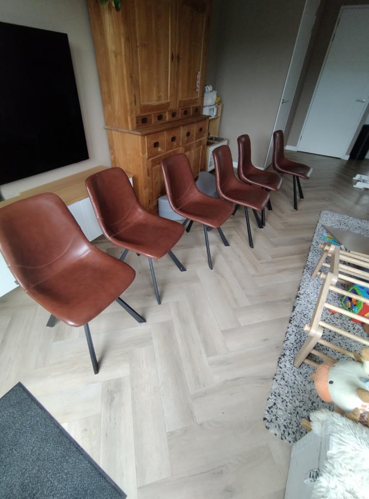 Eetkamerstoelen 6x (Goossens) met metalen poten, Huis en Inrichting, Stoelen, Ophalen
