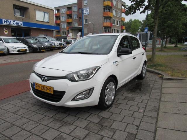 HYUNDAI I 20 1.2i 85PK 5Drs Business Edition, Euro 5, Gebruikt, 31 €/maand, 4 cilinders