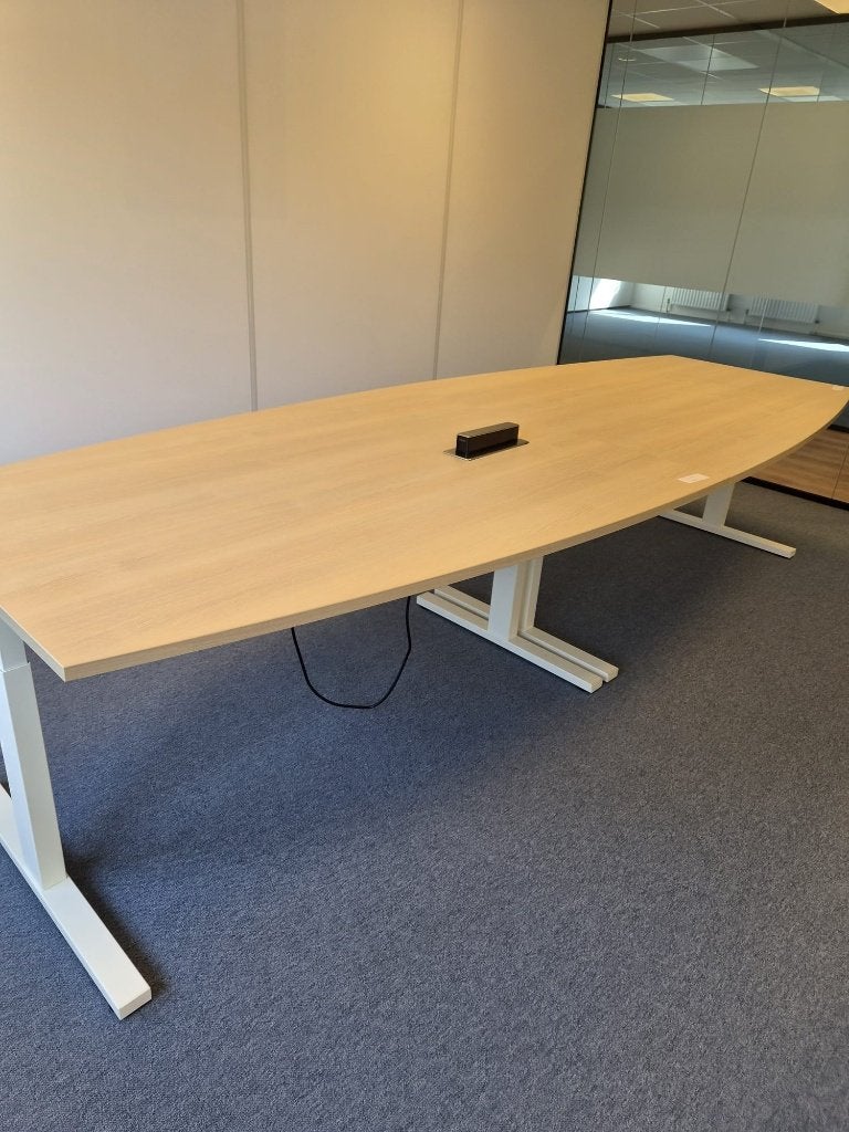 Vergadertafel 320 x ca. 110 cm, Ophalen, Overige typen, 110 cm, 74 cm