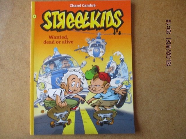 adv3905 streetkids, Boeken, Stripboeken, Eén stripboek, Ophalen, Gelezen