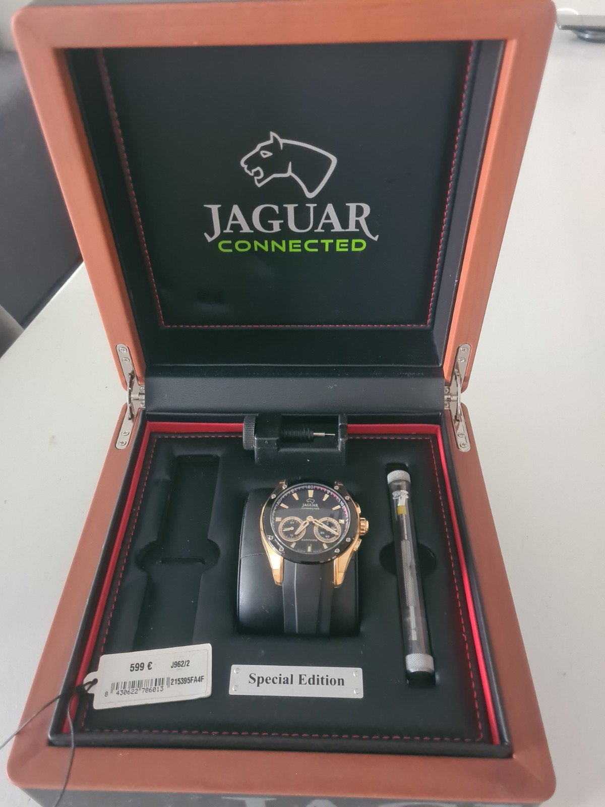 Jaguar Connected Special Edition Herenhorloge, Sieraden, Tassen en Uiterlijk, Horloges | Heren, Overige merken, Overige materialen