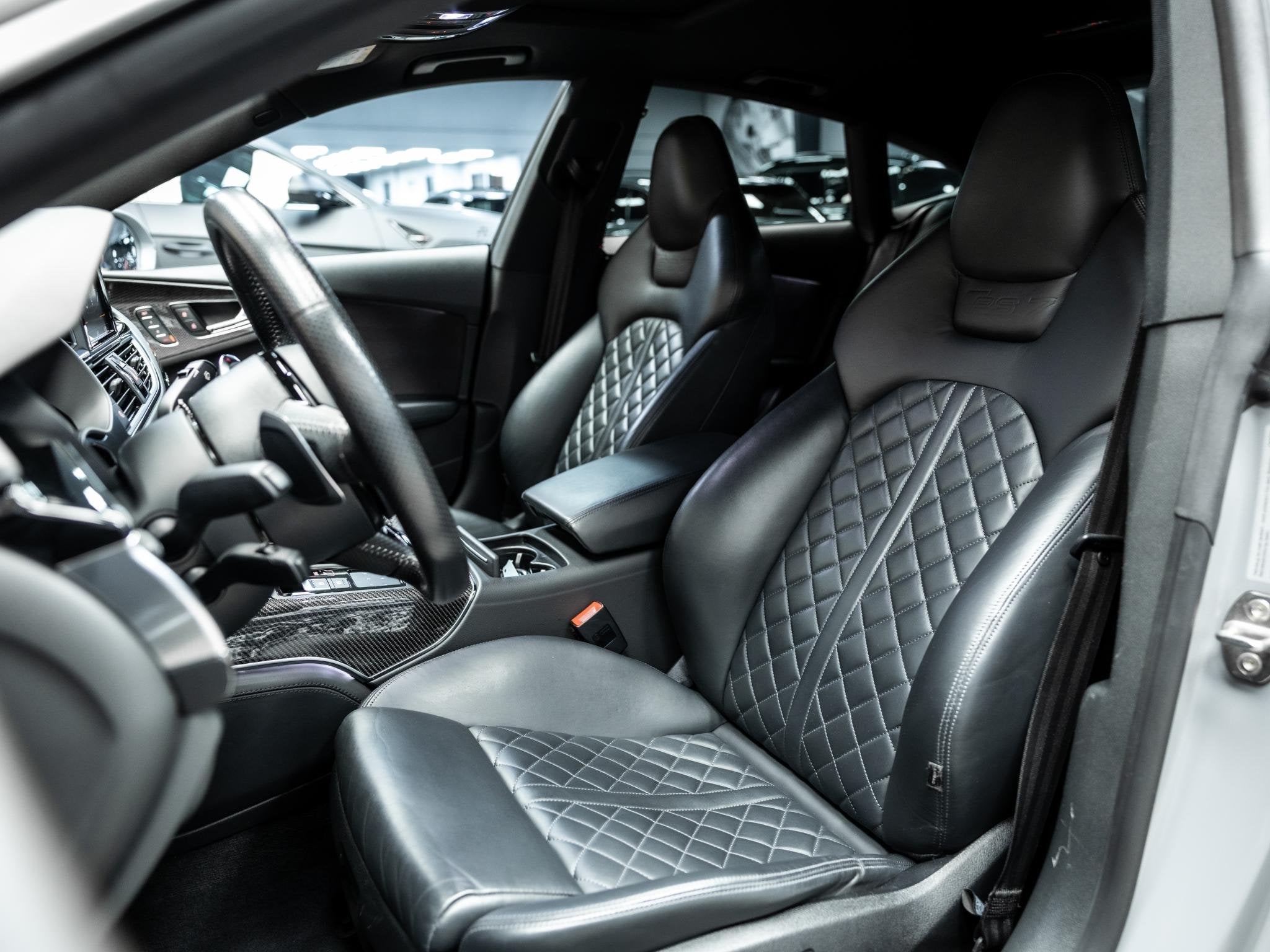 Audi RS7 Sportback 4.0 TFSI quattro performance Pro Line Plu, Auto's, Audi, Automaat, Gebruikt, 4 stoelen, 120 €/maand