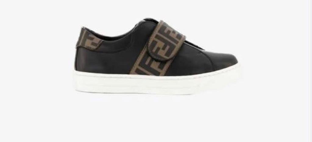 Fendi kinder sneakers maat 34 NIEUW, Jongen of Meisje, Fendi, Schoenen, Nieuw