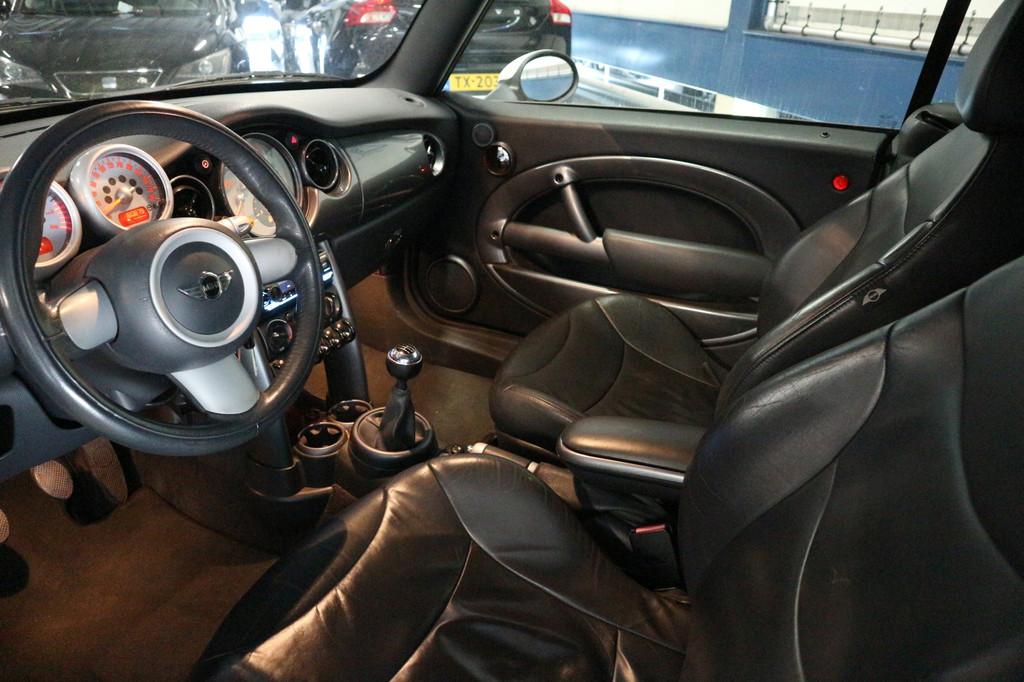 Mini Mini Cabrio 1.6 Cooper / Leer / Stoelverwarming / Elec, Auto's, Mini, Voorwielaandrijving, Gebruikt, 4 cilinders, Cabriolet