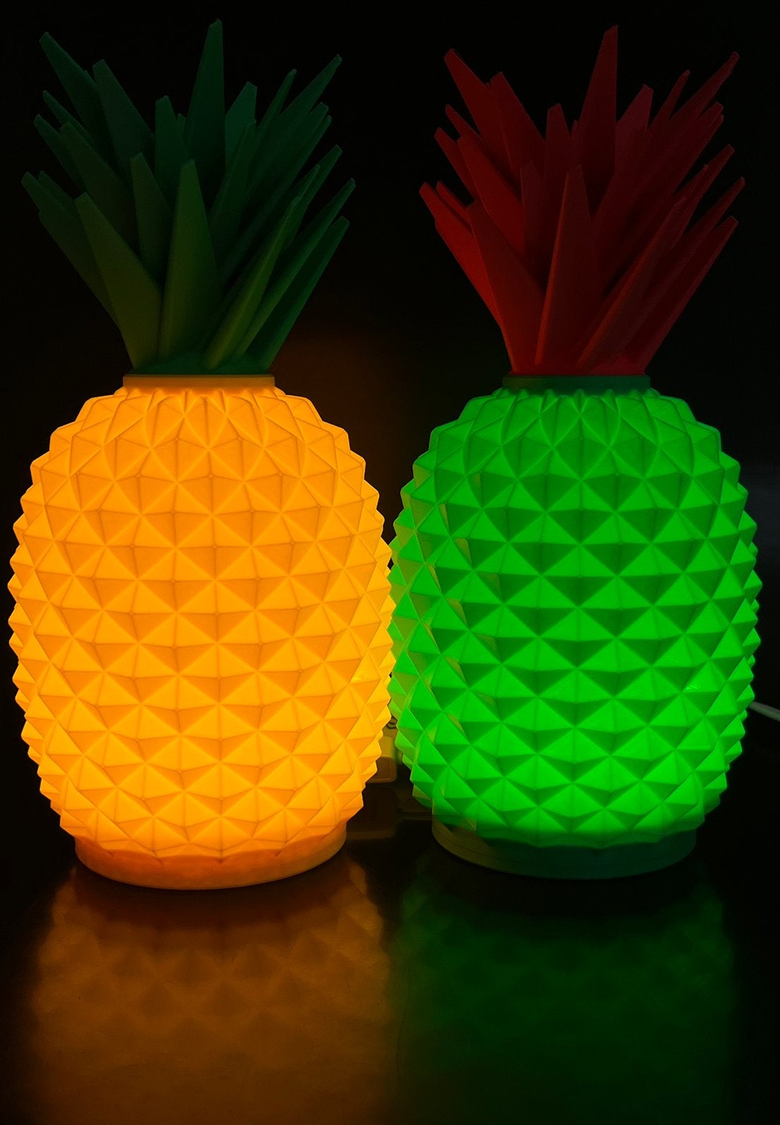 Ananas LED Lamp | USB Decoratieve Nachtlamp & Uniek Cadeau, Huis en Inrichting, Ophalen of Verzenden, Zo goed als nieuw, Nachtlamp