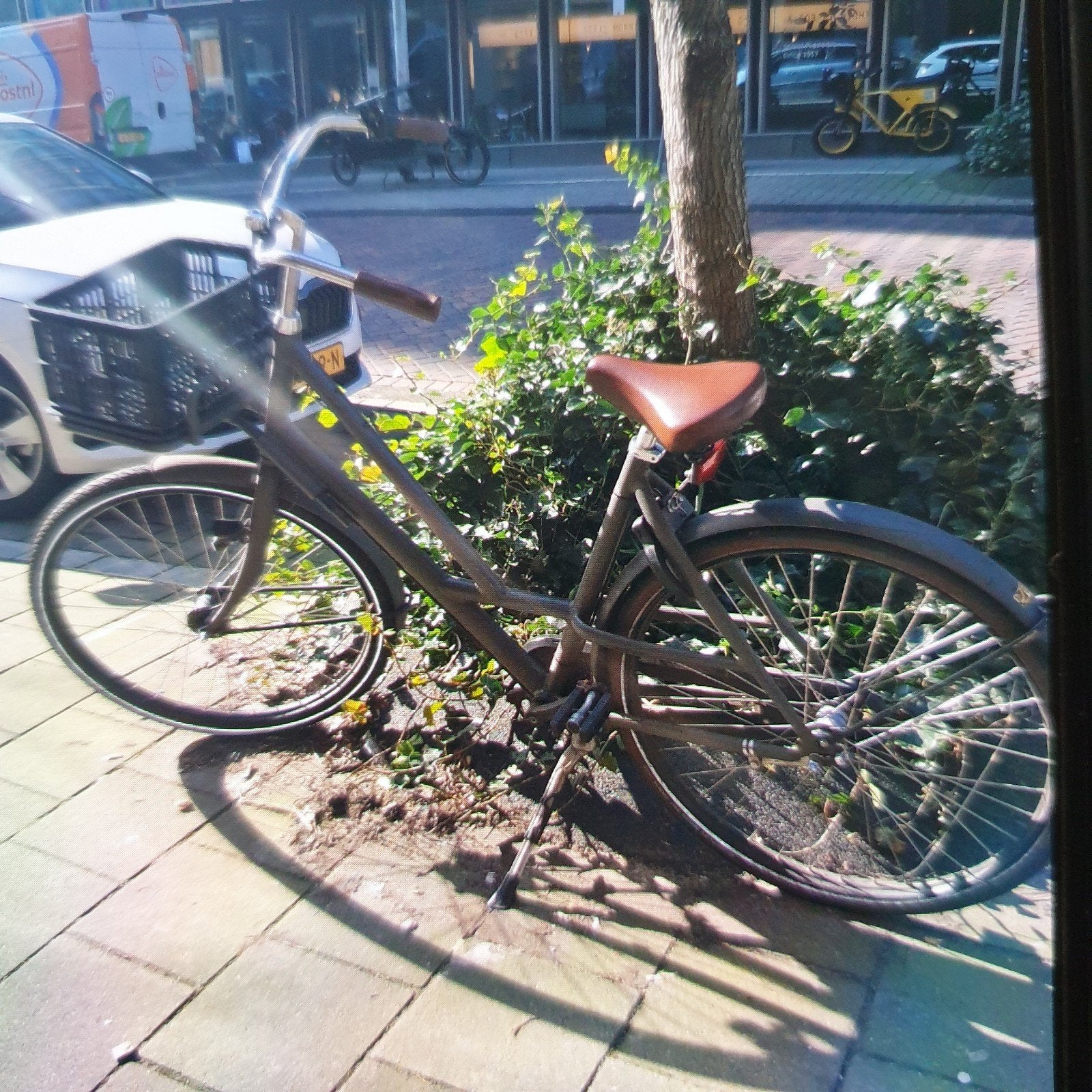 Dames fiets, Ophalen