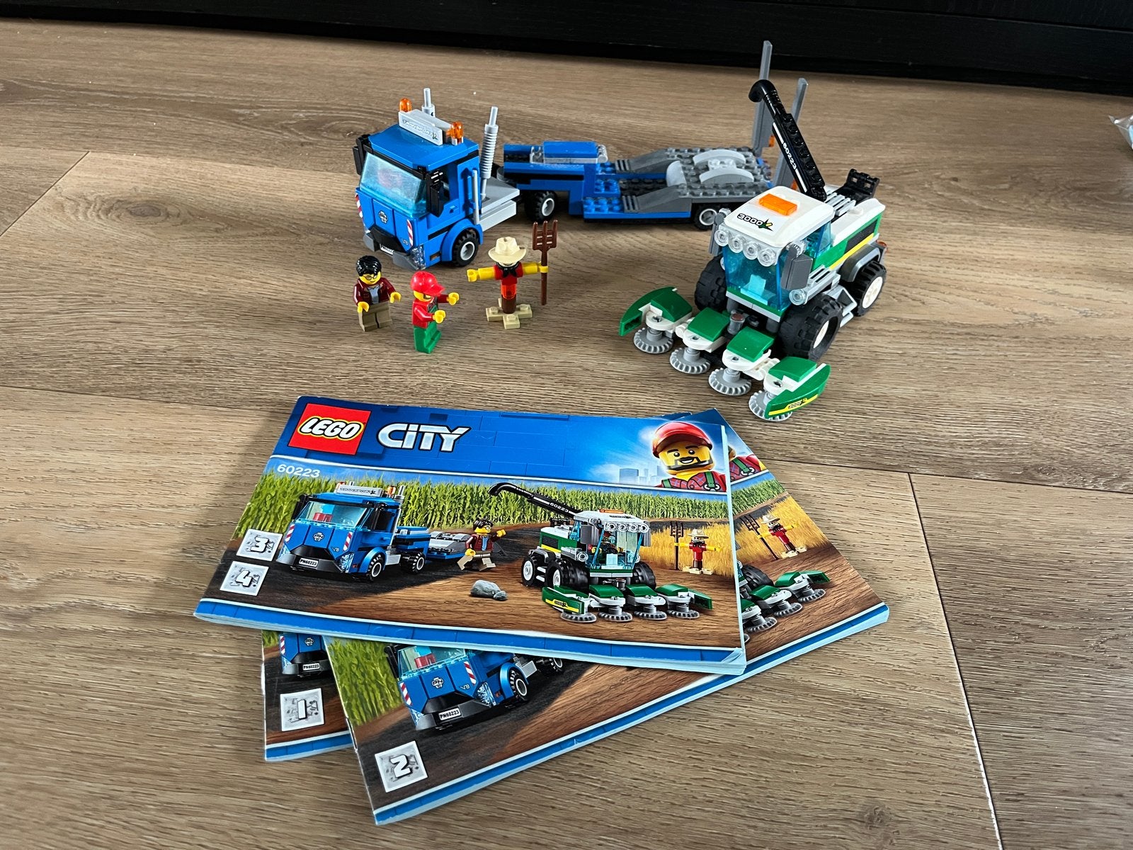 LEGO City 60223 Harvester Transport - Complete Set, Lego, Ophalen of Verzenden, Compleet, Complete set