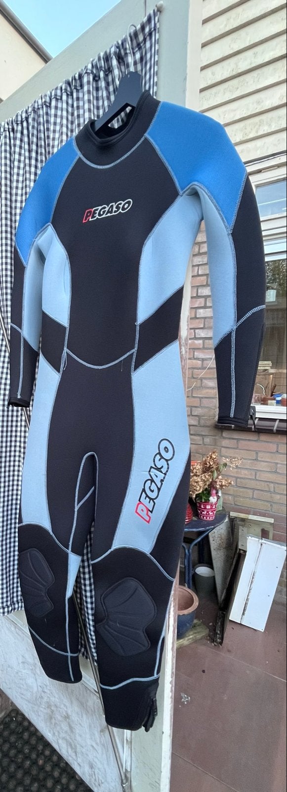 Pegaso Wetsuit 5mm Dames Maat S - Zo goed als nieuw, Ophalen of Verzenden, Zo goed als nieuw, Dame, Wetsuit