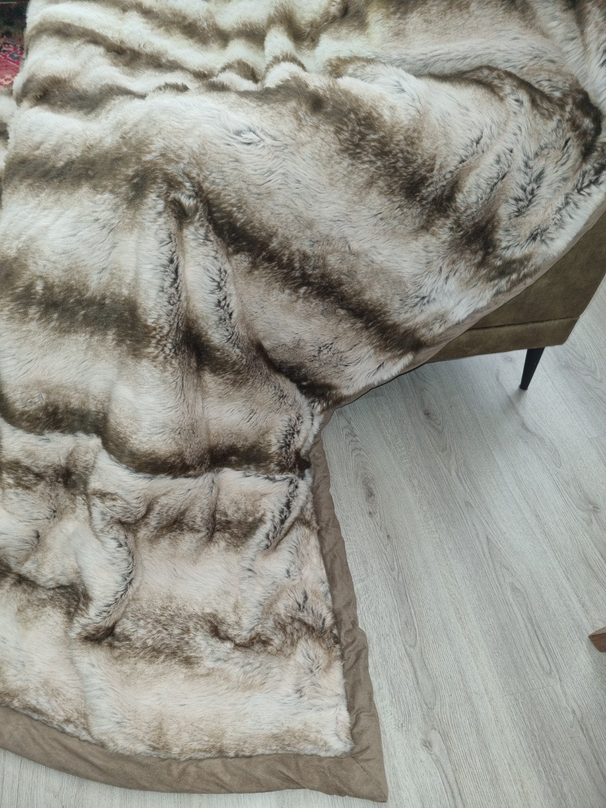XL plaid Essenza 260 x 240, Ophalen, Zo goed als nieuw