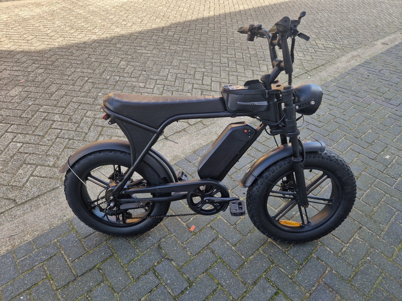 zeer nette fatbike v8 ouxi, 59 cm of meer, Ophalen of Verzenden, Zo goed als nieuw, Overige merken
