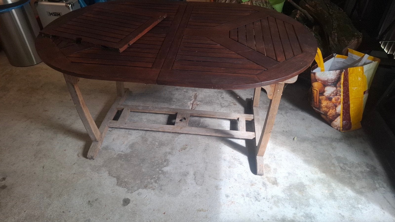 Uitschuifbare ovale houten tuintafel, Huis en Inrichting, Tafels | Eettafels, Ophalen, Klassiek, Tuin, Buiten, Gebruikt, Ovaal