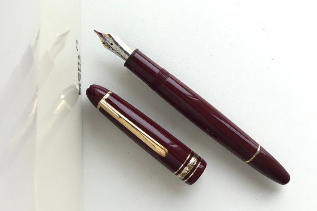 Montblanc Meisterstück LeGrand Traveller Bourgondy vulpen, Ophalen of Verzenden, Zo goed als nieuw, Vulpen, Mont Blanc