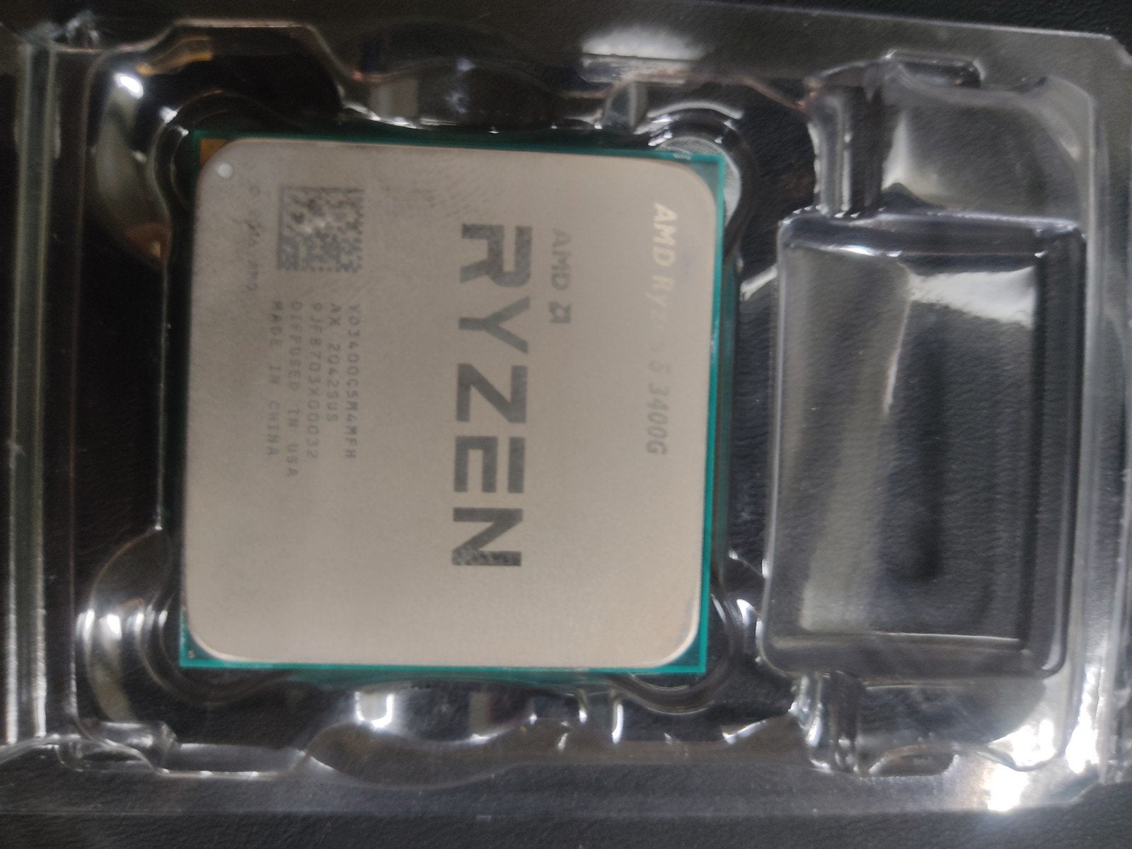 AMD Ryzen 5 3400G Processor met Radeon RX Vega 11 Graphics, Gebruikt, 4-core, Ophalen of Verzenden, AM4