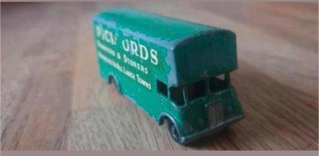 Pickford Removal Van van Lesney, Hobby en Vrije tijd, Ophalen of Verzenden, Gebruikt, Bus of Vrachtwagen
