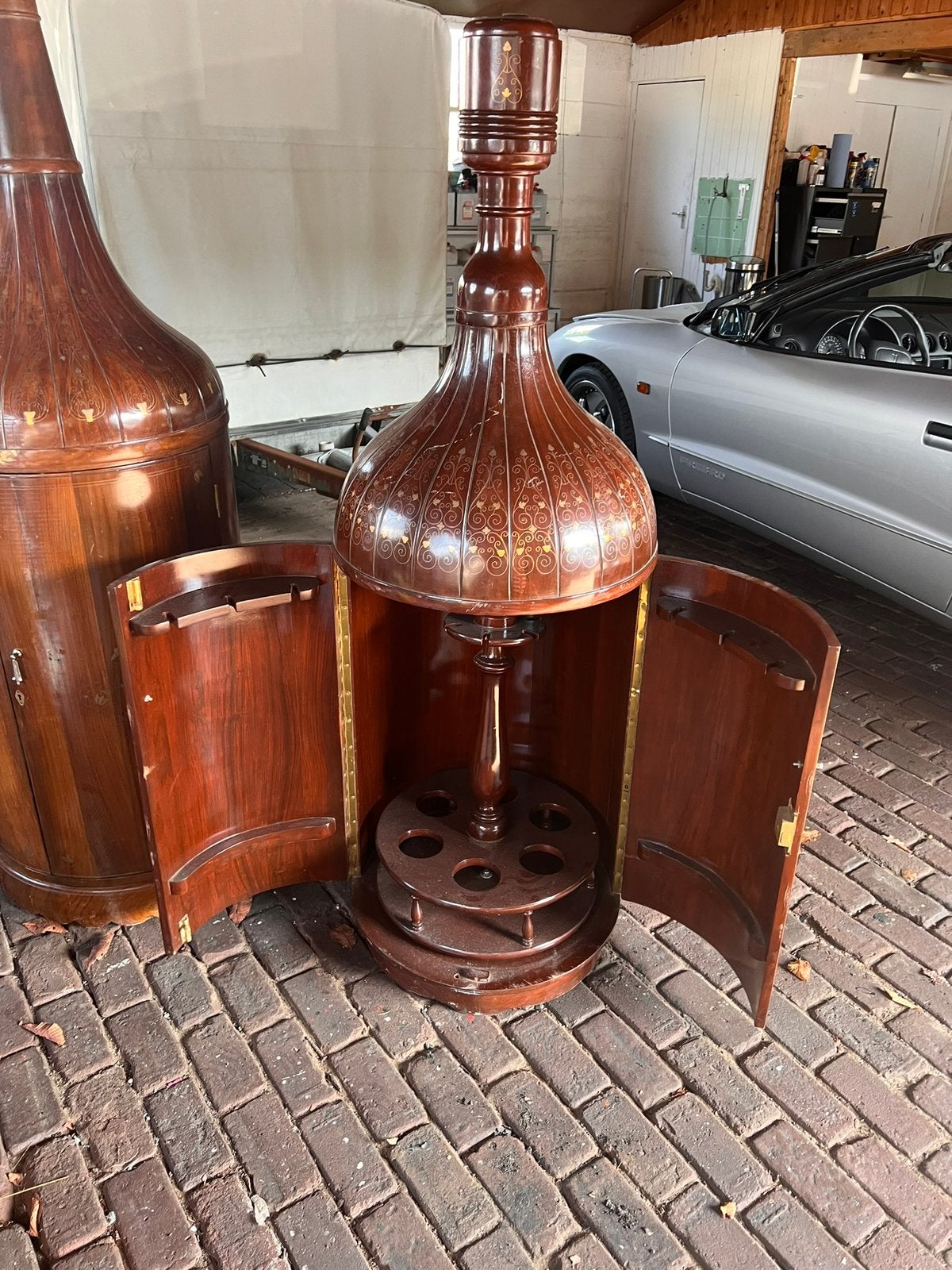 Minibar 2x in fles vorm zeer groot, Ophalen, Zo goed als nieuw