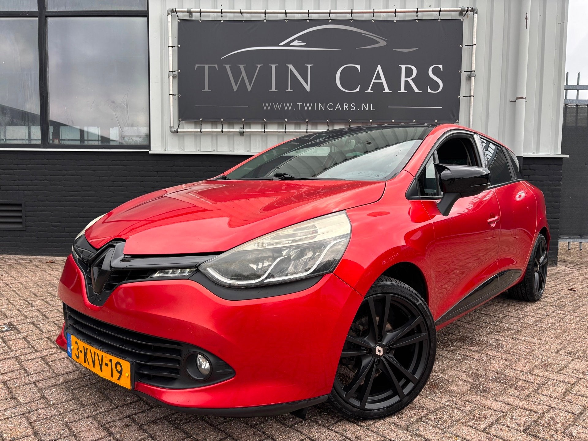 Renault Clio Estate 1.5 dCi ECO Dynamique Panoramadak, Auto's, Voorwielaandrijving, Euro 5, Stof, Zwart