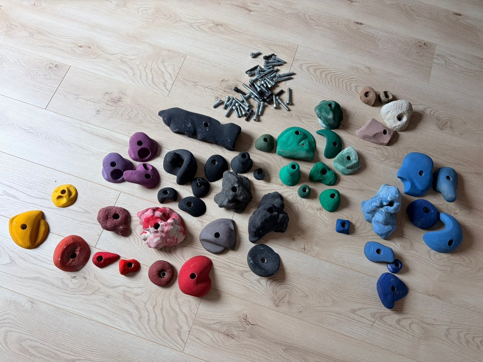 Klimmuur / Boulderwand 6 platen + 44 G Rocks grepen & moeren, Sport en Fitness, Klimsport, Ophalen, Zo goed als nieuw, Klimsport-accessoire