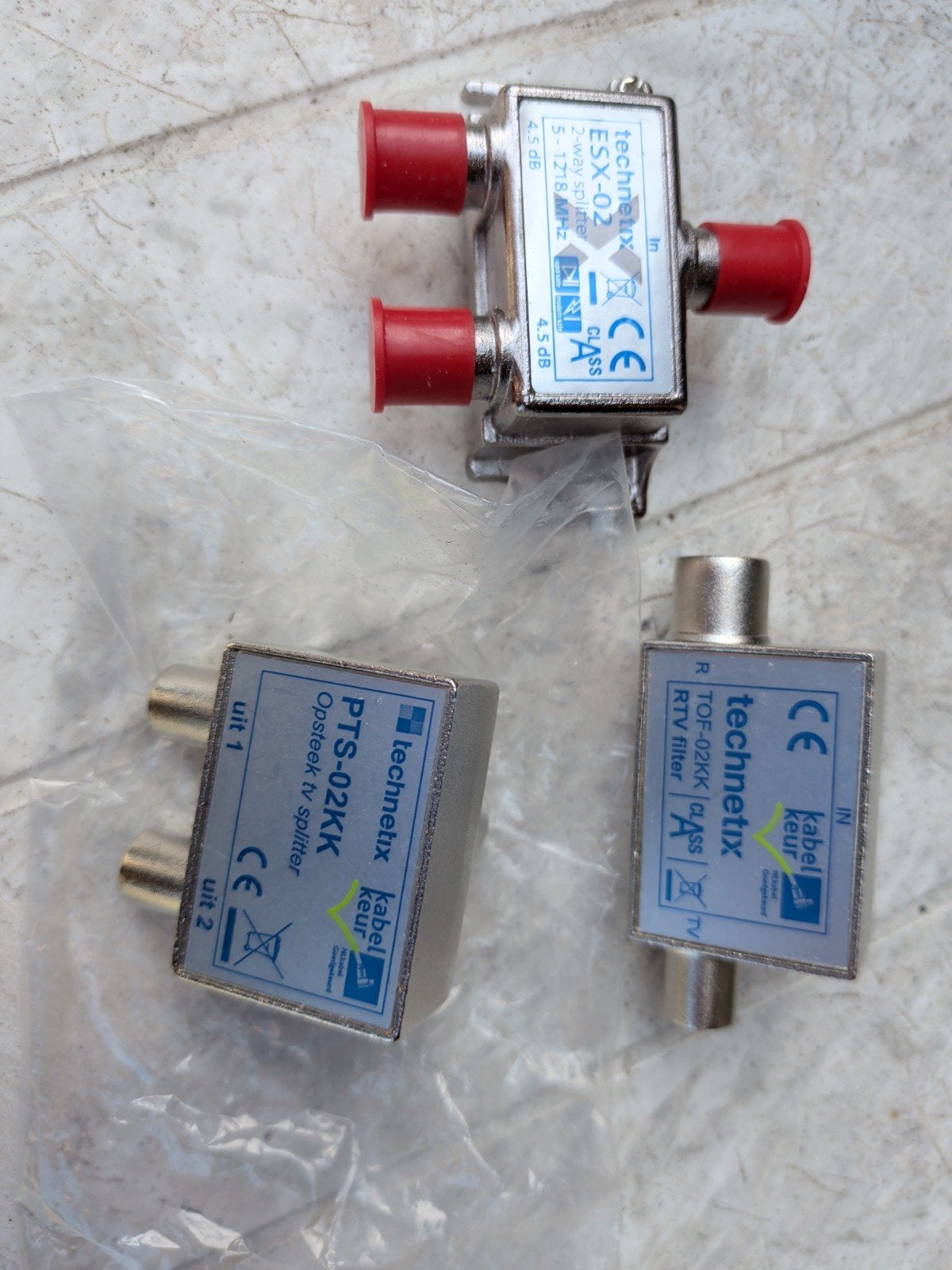 Technetix Coax Splitters en Filters, Ophalen of Verzenden, Zo goed als nieuw, Minder dan 2 meter, Coaxiale kabel