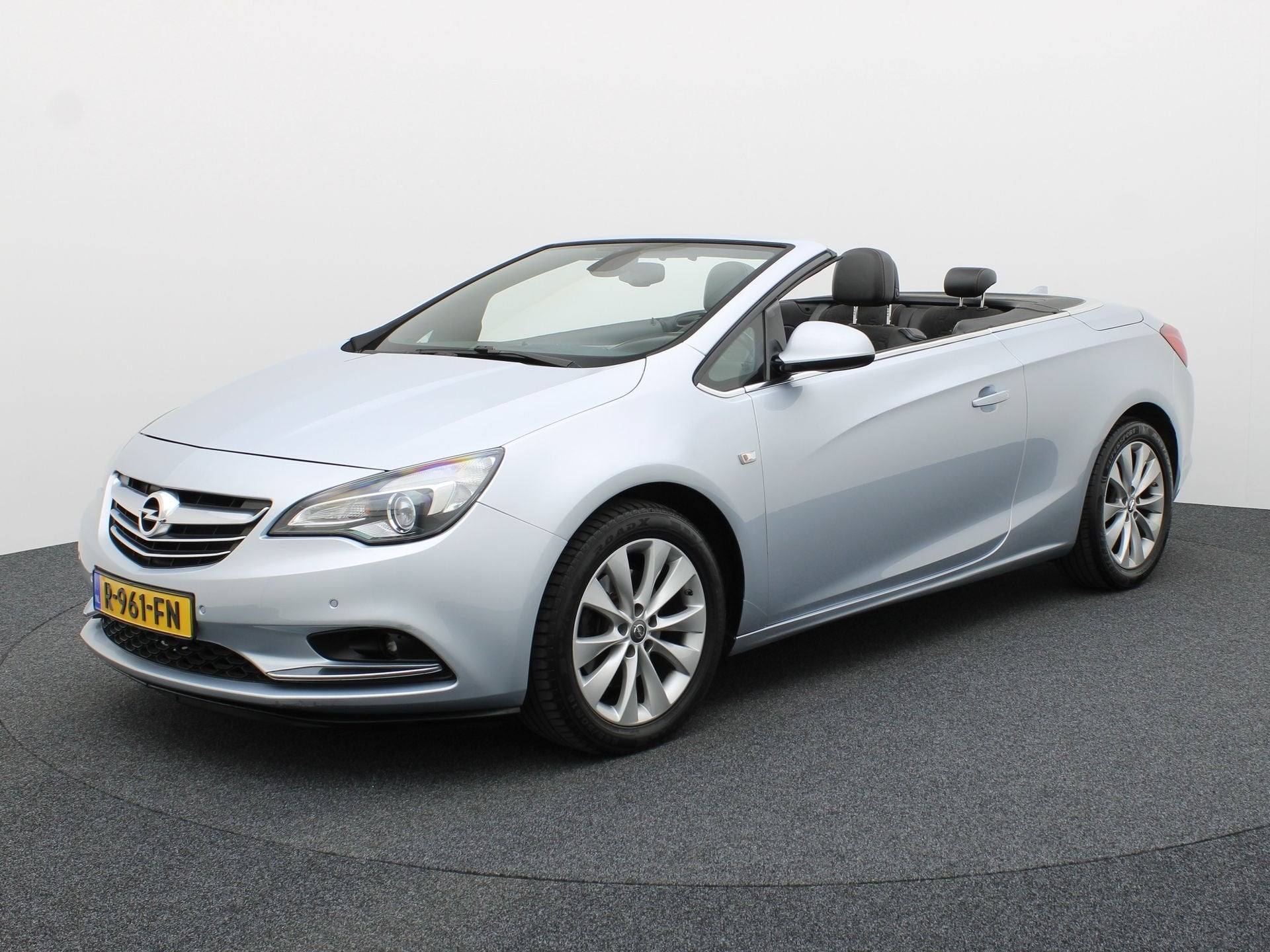 Opel Cascada 1.6 Turbo 170Pk Aut Innovation | Parkeersensore, Auto's, 12 maanden, Gebruikt, 4 cilinders, 4 stoelen