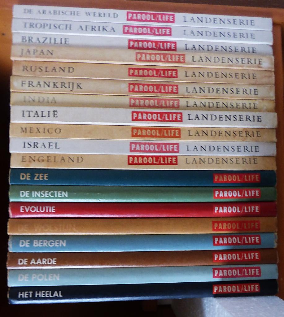 landen boeken Parool Life serie, Europa, Zo goed als nieuw, Reisgids of -boek, Ophalen