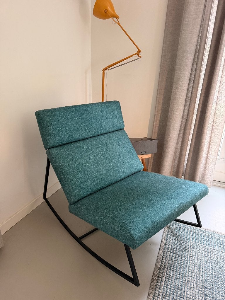 Gus Modern Rocker – petrol design fauteuil schommelstoel, Huis en Inrichting, Ophalen, 75 tot 100 cm, Zo goed als nieuw, Metaal