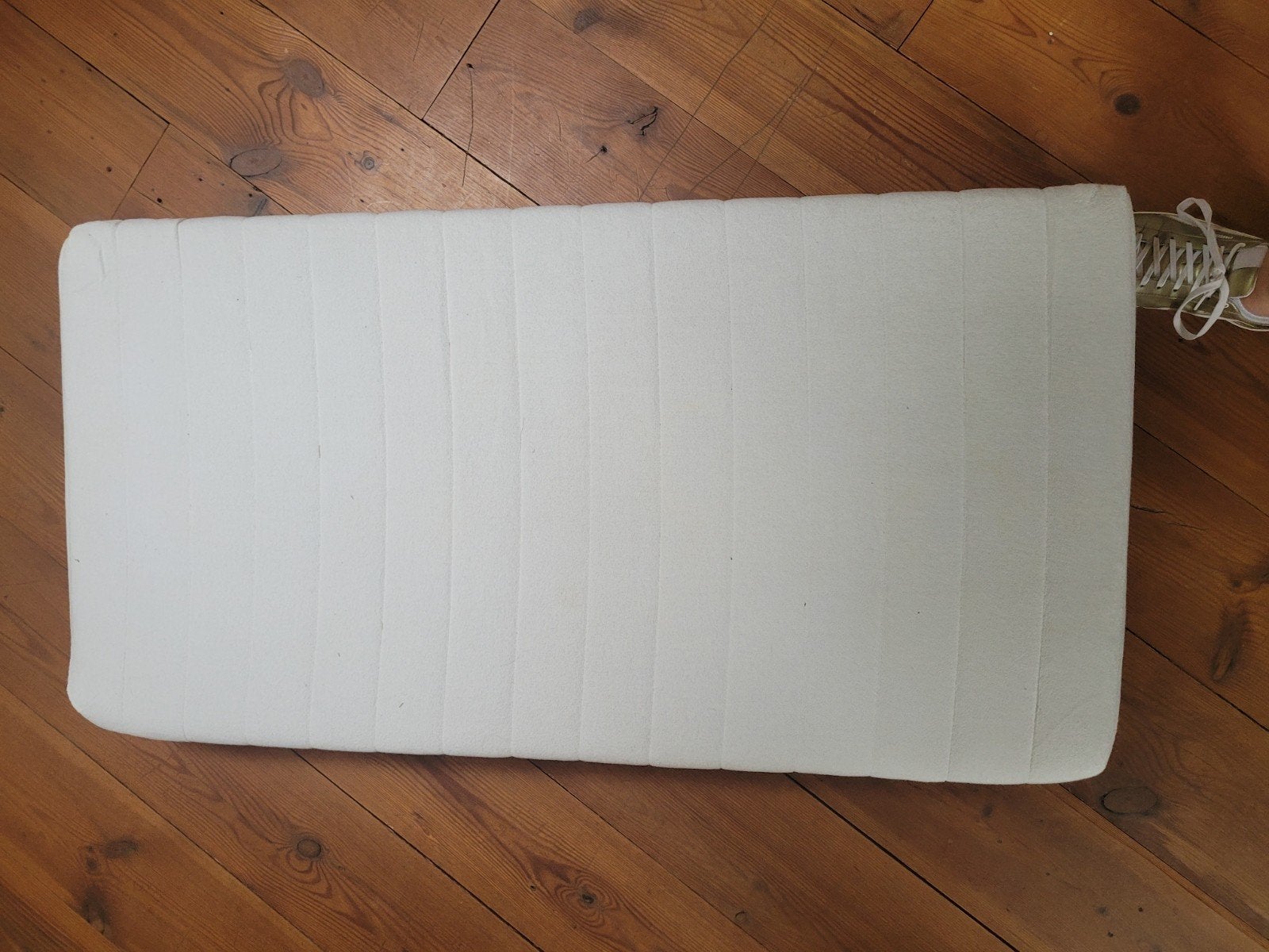 Kinder matras 120x60x15 - Zo goed als nieuw, Ophalen of Verzenden