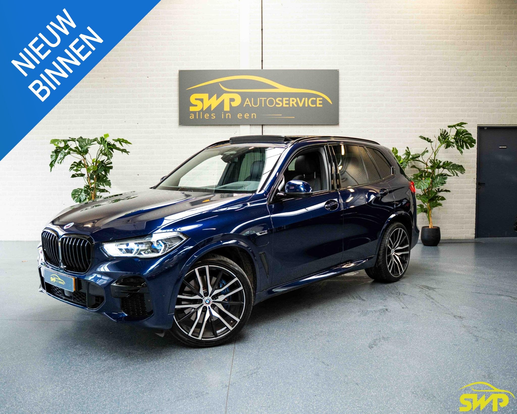 BMW X5 xDrive45e High Executive | M-sport | Laser | HUD | Dr, Auto's, Automaat, Gebruikt, 394 pk, Blauw
