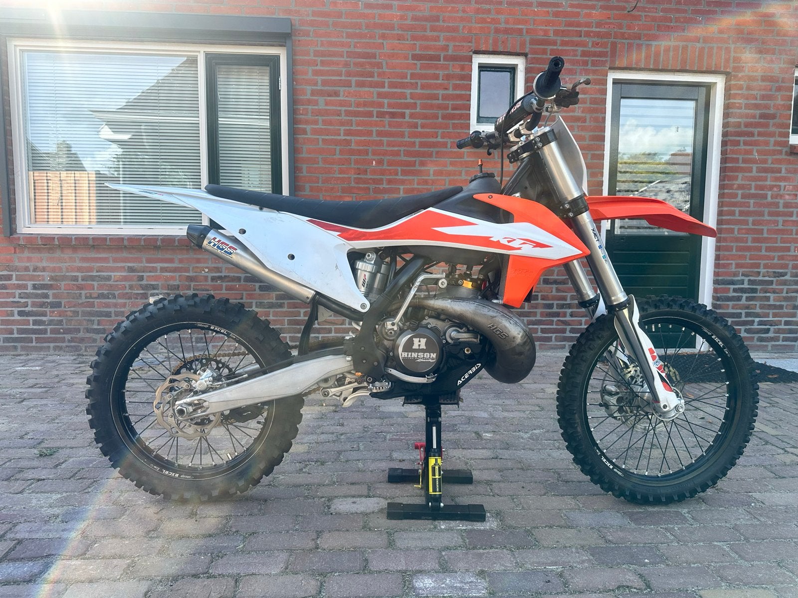 KTM 2 takt — SX250- VHM kop, HGS uitlaat, 108 uur, Ophalen of Verzenden