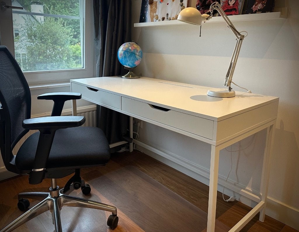 Alex buro, Ophalen, 132 cm, Schoolbureau, Zo goed als nieuw