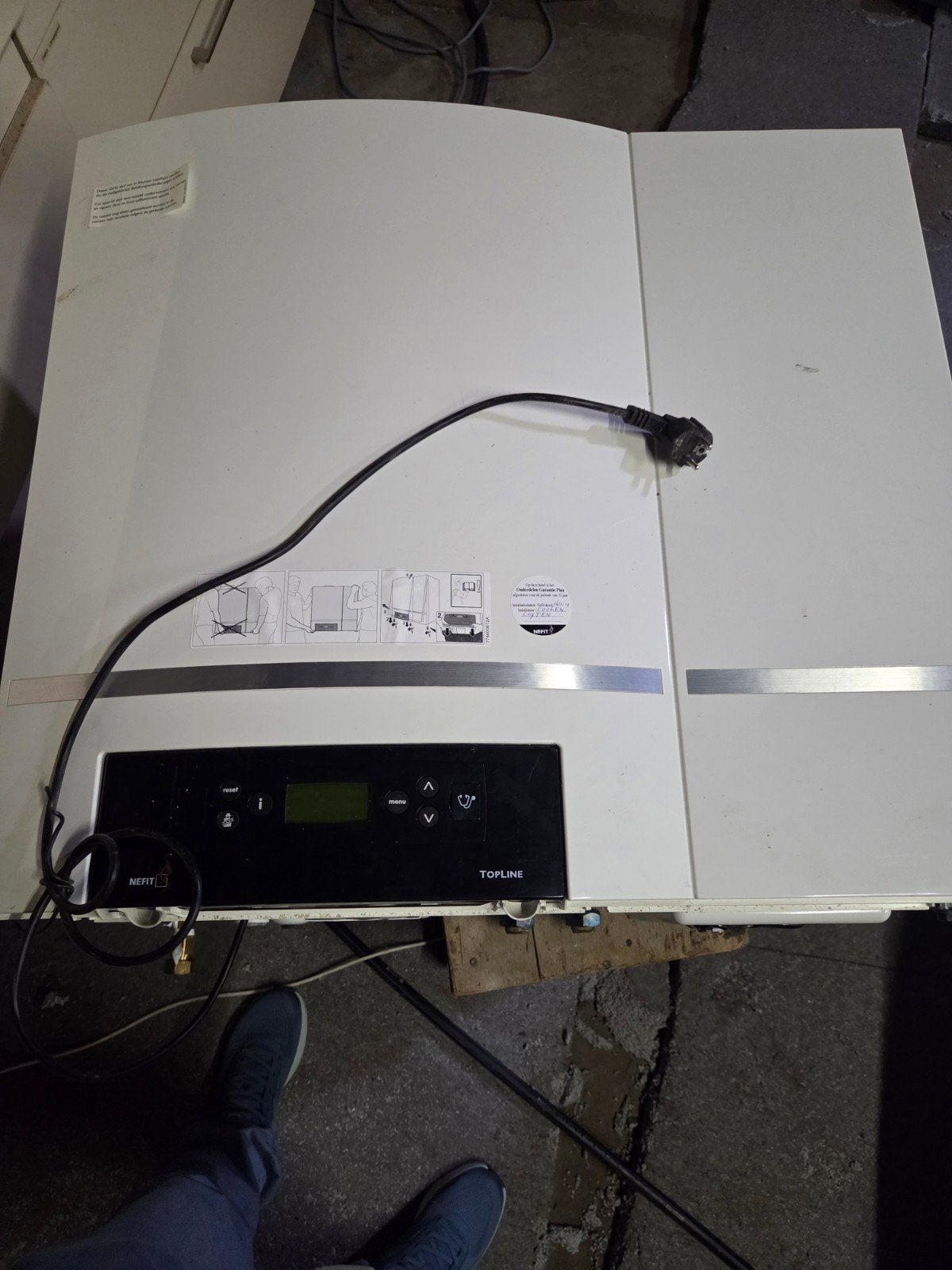 Nefit ketel 30cw5, Doe-het-zelf en Verbouw, Minder dan 20 liter, Ophalen of Verzenden, Geiser, Ouder dan 10 jaar