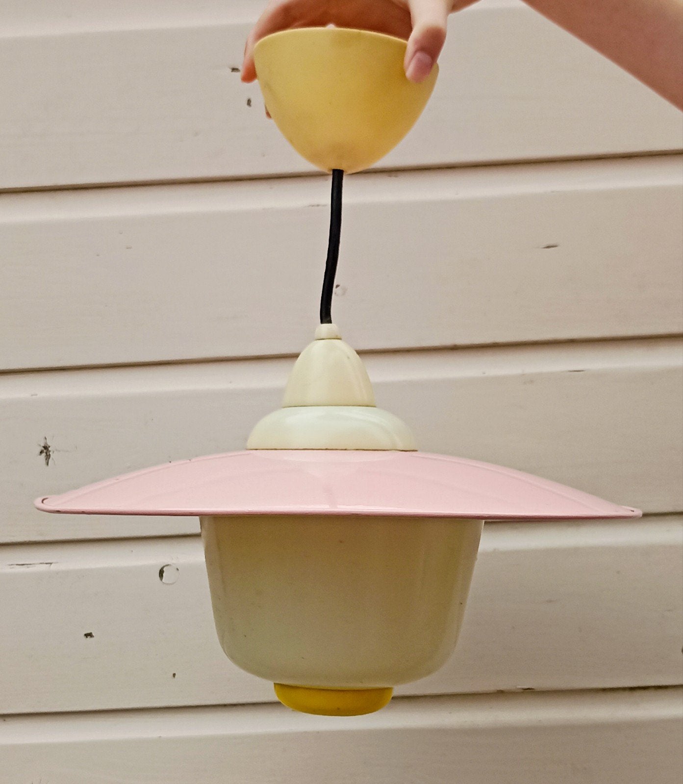 Vintage/retro pastelroze en gele hanglamp, Ophalen of Verzenden