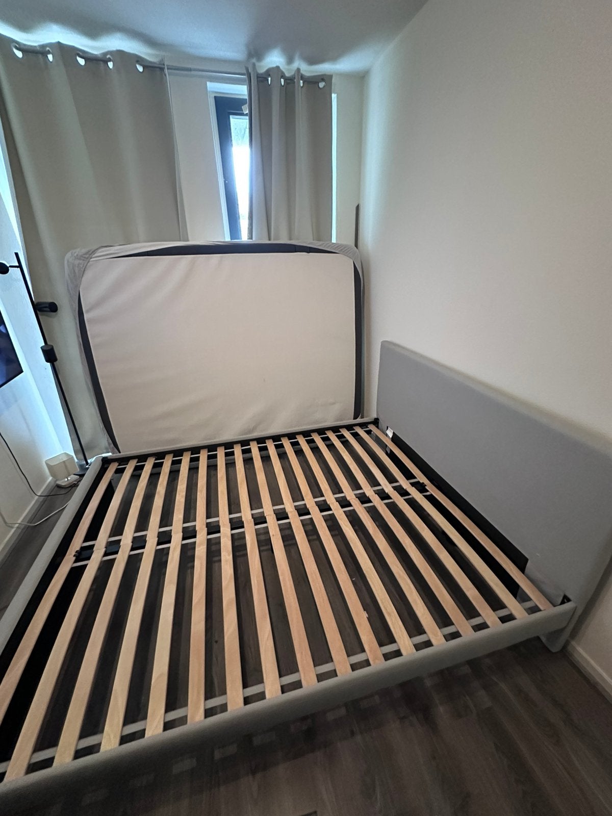 IKEA SLATTUM BED 160x200 VANDAAG OPHALEN TILBURG MET LADES, Ophalen, Wit, Tweepersoons, Zo goed als nieuw